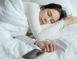 Tips Kesehatan Harian Agar Tidur Malam Lebih Nyenyak Tanpa Menggunakan Obat Tidur