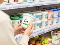 Cara Memilih Yogurt Low Fat yang Tidak Mengandung Banyak Gula Tambahan